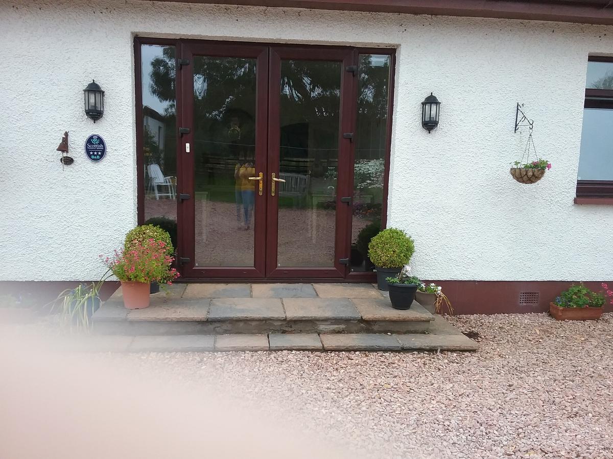 Shangri-La Bed And Breakfast Leuchars Exterior photo